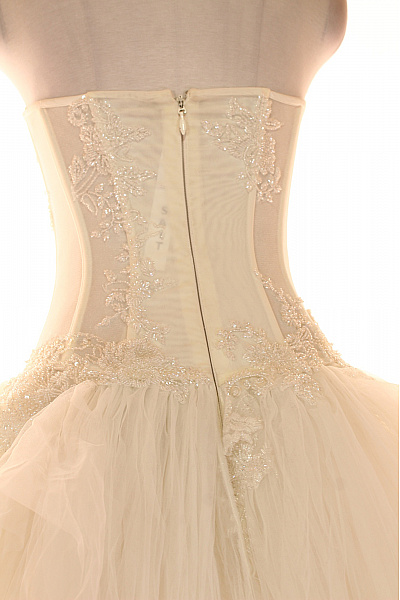 Svatební dlouhé princeznovské tylové korzetové šaty s flitry Vel. IT 44 | Unimoda | obrázek 5