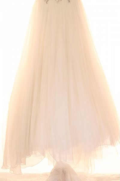 Svatební dlouhé tylové šaty s korzetem a flitry Vel. 42 | Unimoda | obrázek 3