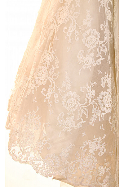 Svatební šaty  Šaty Béžové Outlet