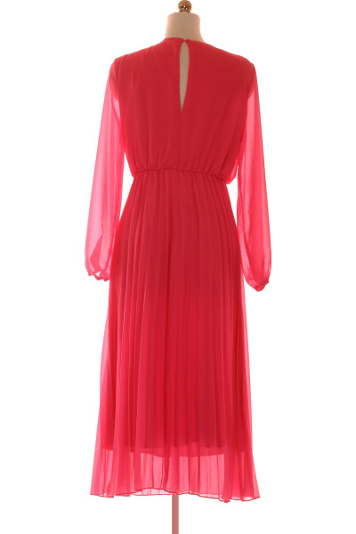 Dámské elegantní šaty Sisters-Point růžová plisovaná