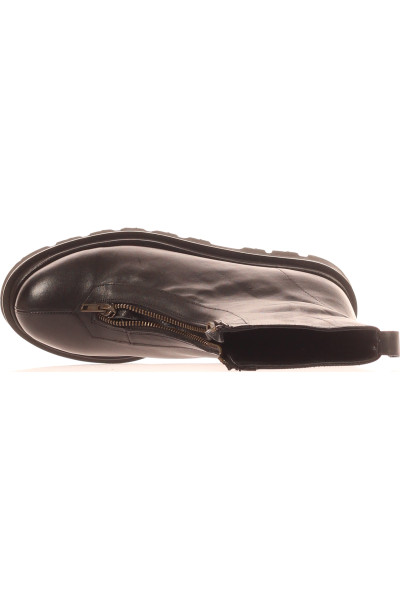 Dámské kožené kotníkové boty černé s robustní podrážkou - celoroční