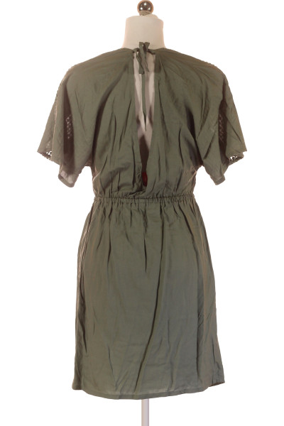 Letní šaty s.Oliver s krajkovým detailem a elastickým pasem