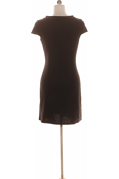 Pouzdrové šaty  Šaty Černé
