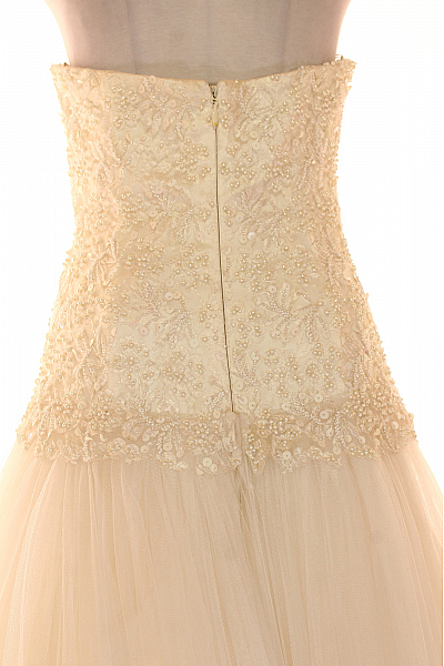 Svatební šaty  Šaty Béžové Vel. 40