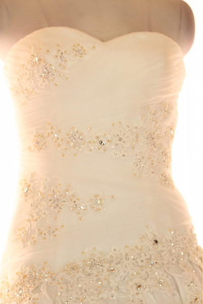 Svatební šaty  Šaty Bílé Second hand Vel. 40