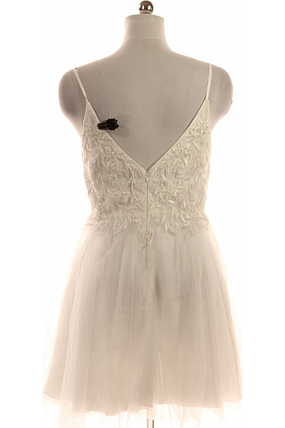 Svatební šaty  Šaty Bílé Laona Second hand Vel.  40