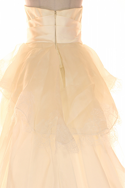 Svatební šaty  Šaty Hedvábné Bílé Second hand Vel. 44