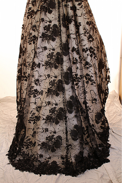 Šaty Černé Vel. 36