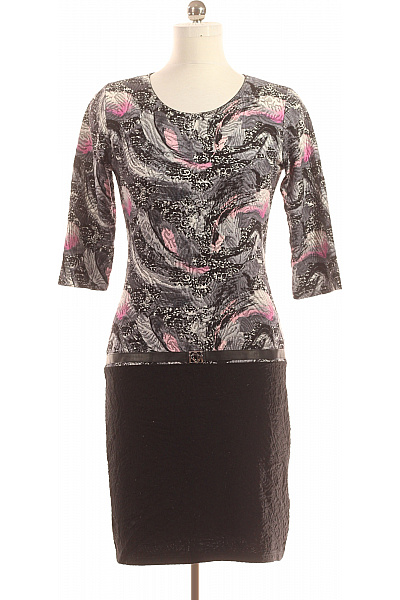 Pouzdrové šaty  Šaty Barevné Second hand