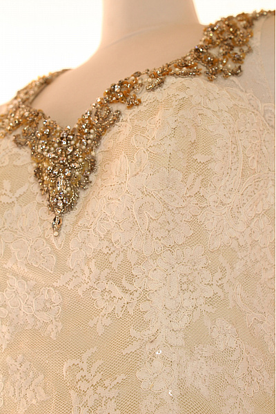 Šaty Béžové Vel. 42