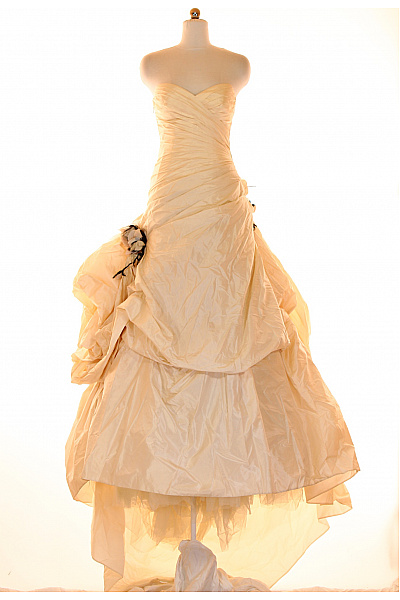 Svatební šaty  Šaty Hedvábné Béžové Vel. 38