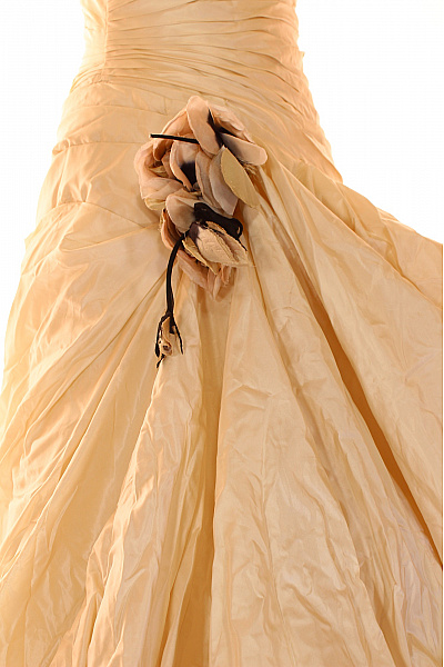 Svatební šaty  Šaty Hedvábné Béžové Vel. 38