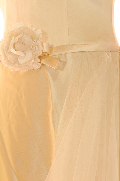 Šaty Béžové Vel. 38