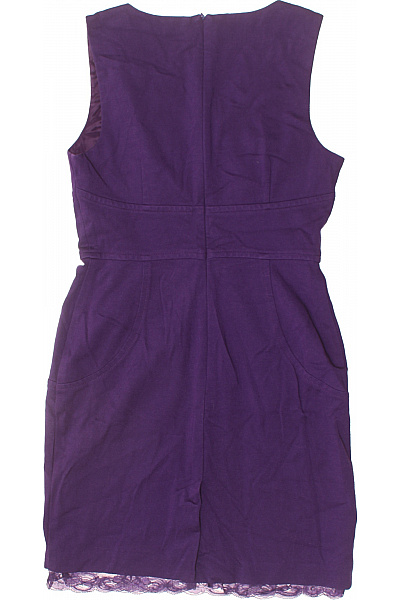 TRINA TURK Fialové pouzdrové šaty s krajkou a kapsami elegantní Velikost S | TRINA TURK | obrázek 3