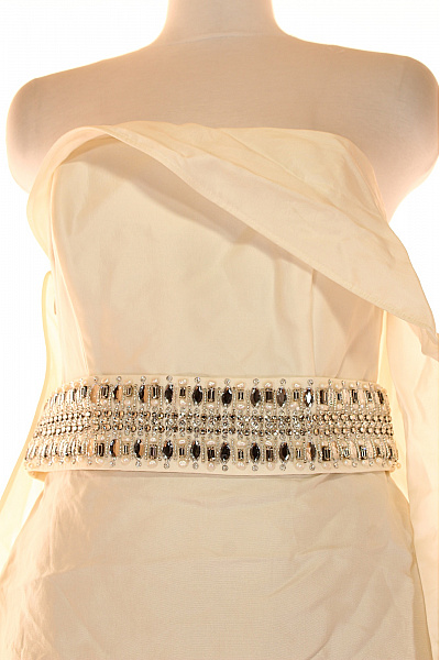 Svatební šaty  Šaty Hedvábné Béžové