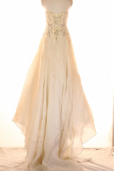 Šaty Béžové Second hand