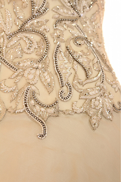 Šaty Béžové Second hand