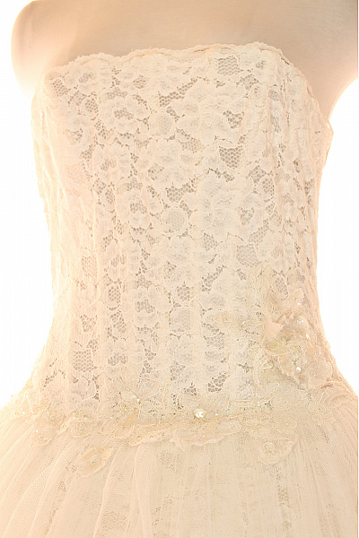 Svatební šaty  Šaty Bílé Outlet