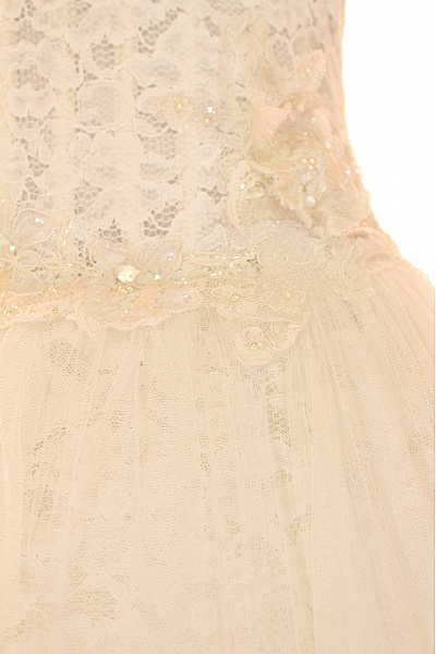 Svatební šaty  Šaty Bílé Outlet