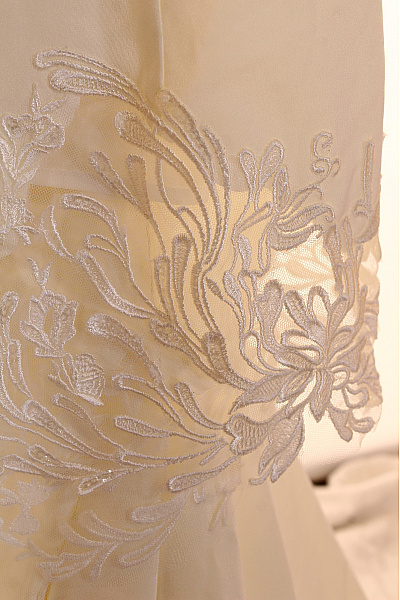 Svatební šaty  Šaty Bílé Vel. 36