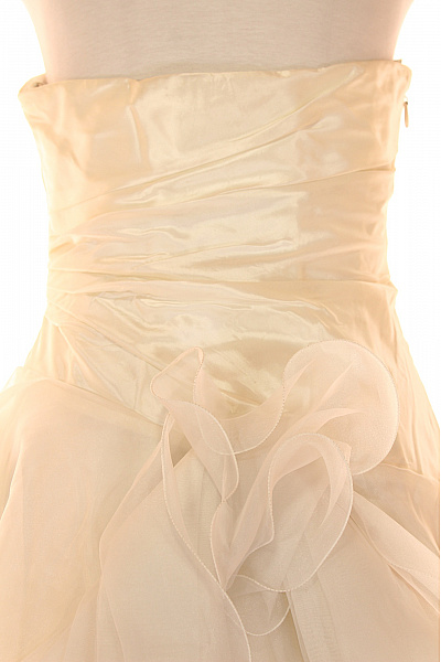 Šaty Béžové Second hand