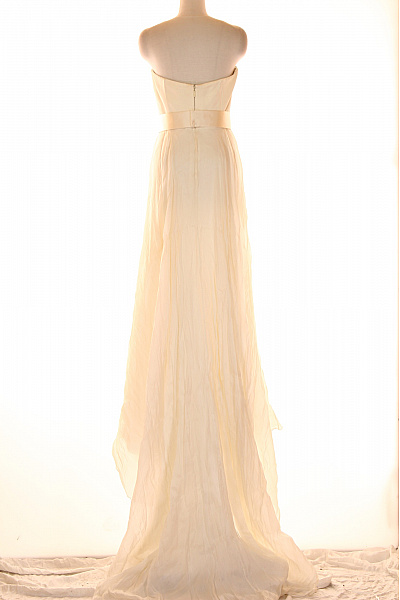 Svatební šaty  Šaty Hedvábné Béžové Vel. 40