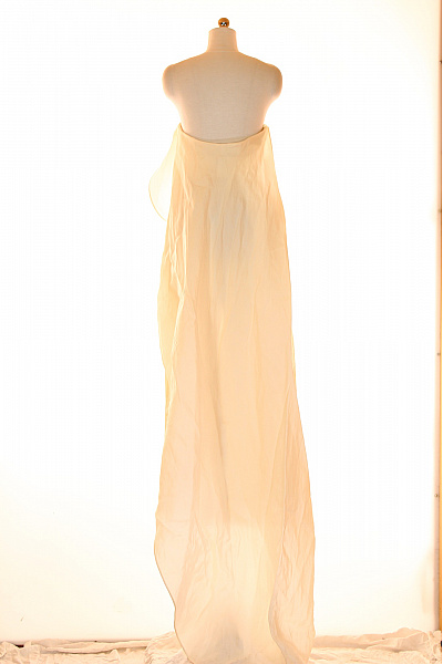 Šaty Hedvábné Béžové Second hand Vel. 40