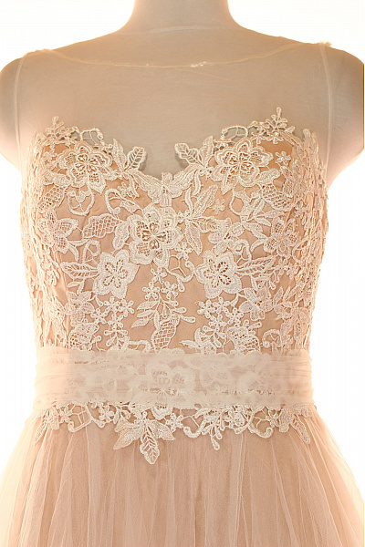 Šaty Béžové Weise