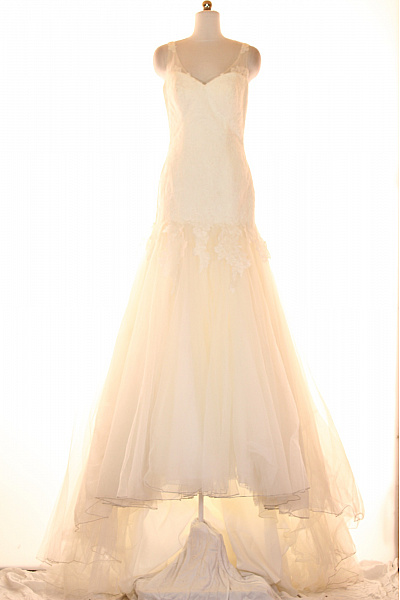 Svatební šaty  Šaty Bílé Vel. 40