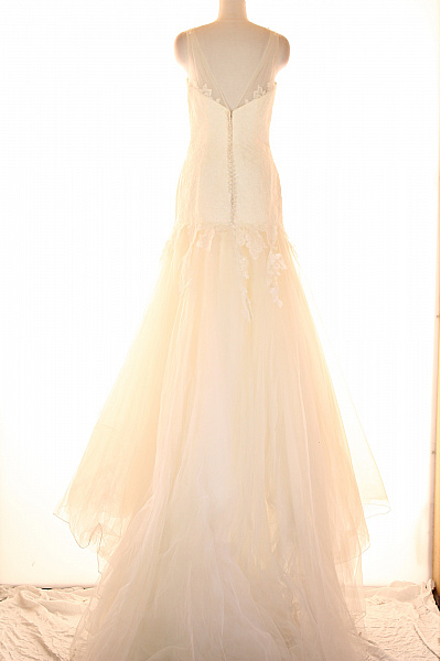 Svatební šaty  Šaty Bílé Vel. 40