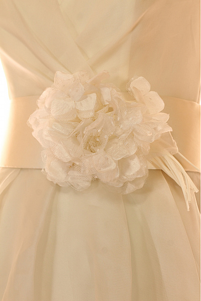 Svatební šaty  Šaty Béžové Vel. 40