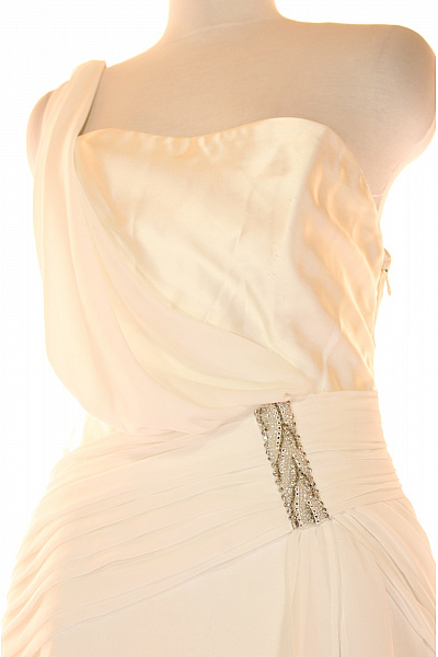 Svatební šaty  Šaty Bílé Vel. 44