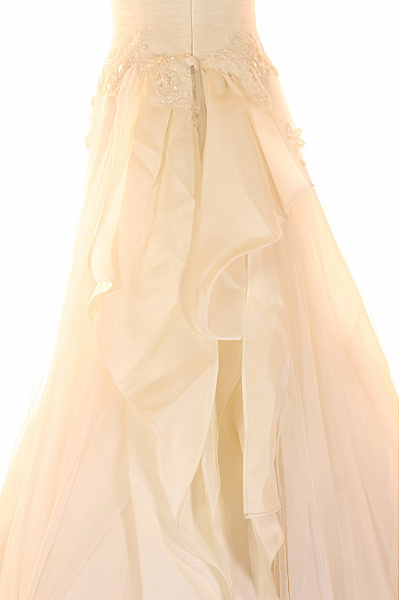 Svatební šaty  Šaty Hedvábné Béžové Vel. 44