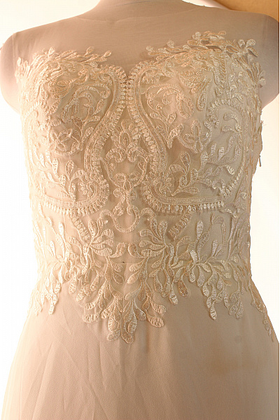 Svatební šaty  Šaty Bílé Second hand Vel. 36