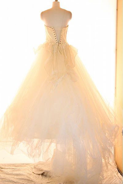 Svatební šaty  Šaty Hedvábné Béžové