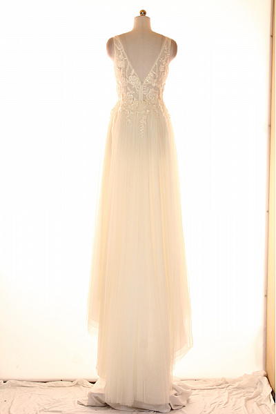 Šaty Bílé Vel. 36 | Unimoda | obrázek 2