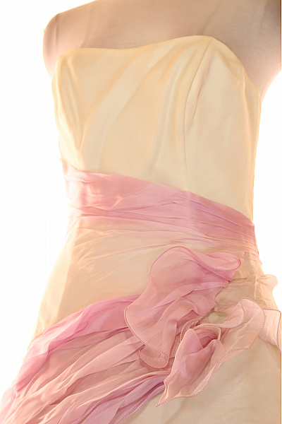 Šaty Hedvábné Béžové Vel. 40 | Unimoda | obrázek 5