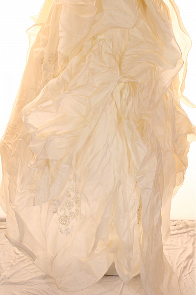 Šaty Hedvábné Béžové Vel. 40 | Unimoda | obrázek 5