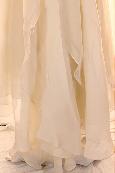 Šaty Hedvábné Bílé Vel. 44 | Unimoda | obrázek 3