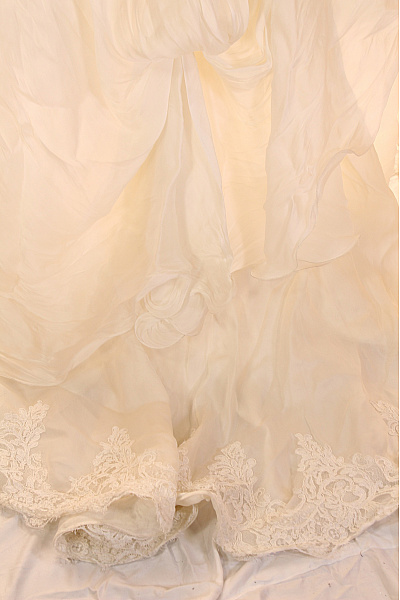 Šaty Hedvábné Béžové | Unimoda | obrázek 4