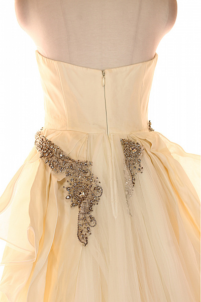 Svatební šaty  Šaty Hedvábné Béžové Second hand | Unimoda | obrázek 3