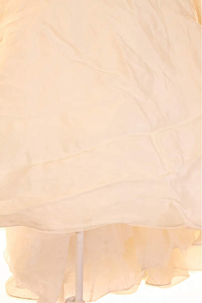 Svatební šaty  Šaty Hedvábné Béžové Second hand | Unimoda | obrázek 6