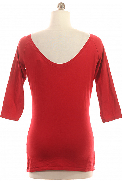 Guess Dámské červené tričko s lodičkovým výstřihem a tříčtvrtečním rukávem Velikost s | Guess | obrázek 2