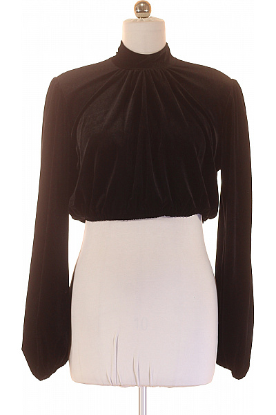 Černý sametový crop top s dlouhým rukávem a stojáčkem Vel. XXL | Unimoda | obrázek 2