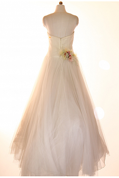 Bílé dlouhé tylové svatební šaty bez rukávů empírové Vel. 44 | Unimoda | obrázek 2