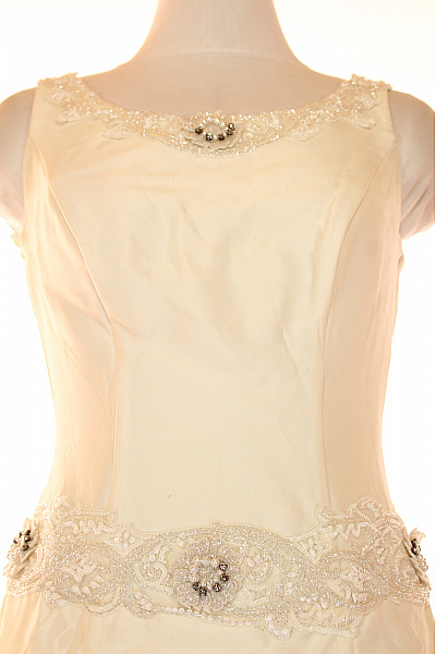 Svatební Hedvábné Dlouhé Šaty Bez Rukávů Elegantní S Korálky Vel. IT 42 | Unimoda | obrázek 5