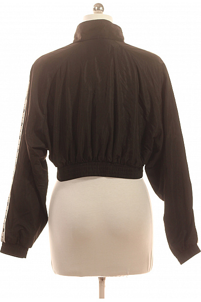 Bershka Dámská černá bomber bunda krátká se zipem Vel. M | Bershka | obrázek 3