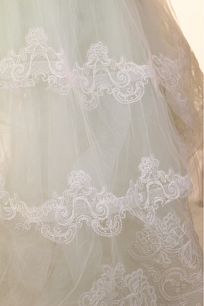 Dámské svatební dlouhé šaty korzetové tylové krajkové pastelové Vel. IT 42 | Unimoda | obrázek 3