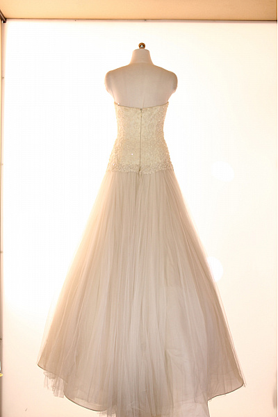 Svatební dlouhé šaty korzetové tylové A-střih s korzetem Velikost IT 42 | Unimoda | obrázek 2