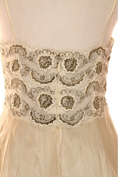 Hedvábné dlouhé svatební šaty na ramínka s korálky vintage Velikost IT 44 | Unimoda | obrázek 3